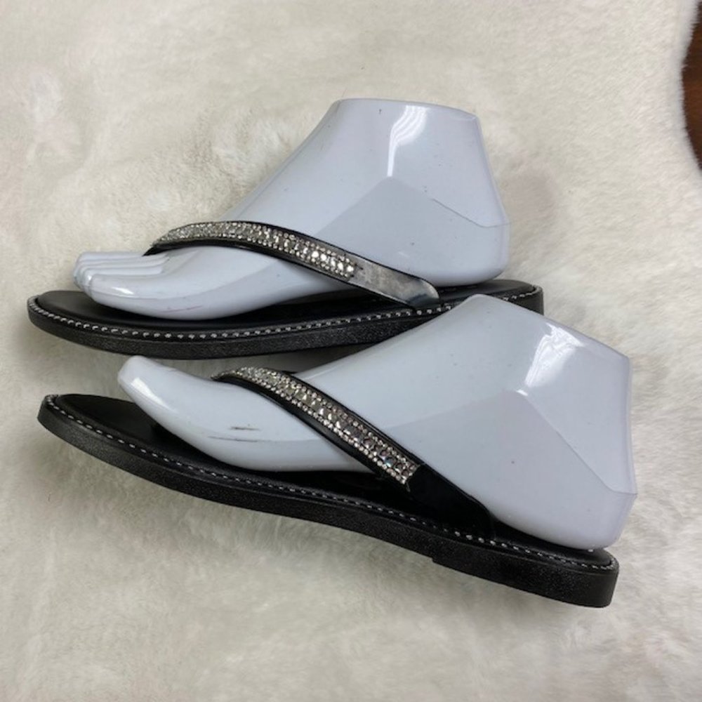 Gold Toe |‎ Black Rhinestone Flip-Flop's Sandals, size 7/8 - Picture 5 of 9